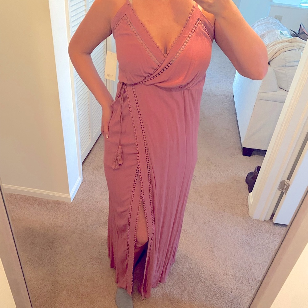 Rose Colored Maxi Dress🌹